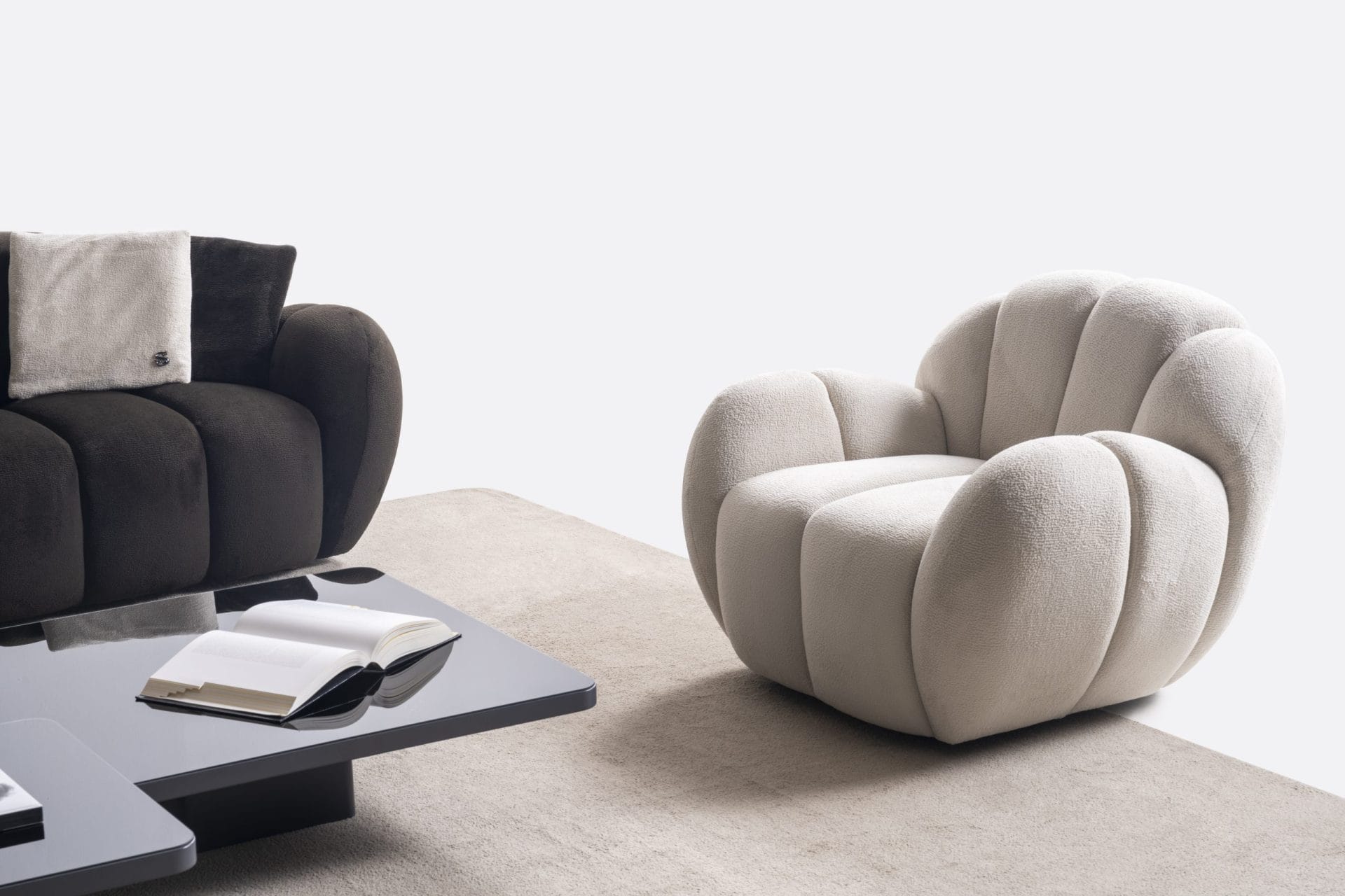 Fotel Luxury Channeled – wykończenie segmentowe, szerokość 110 cm, styl Modern Luxury - obrazek 2