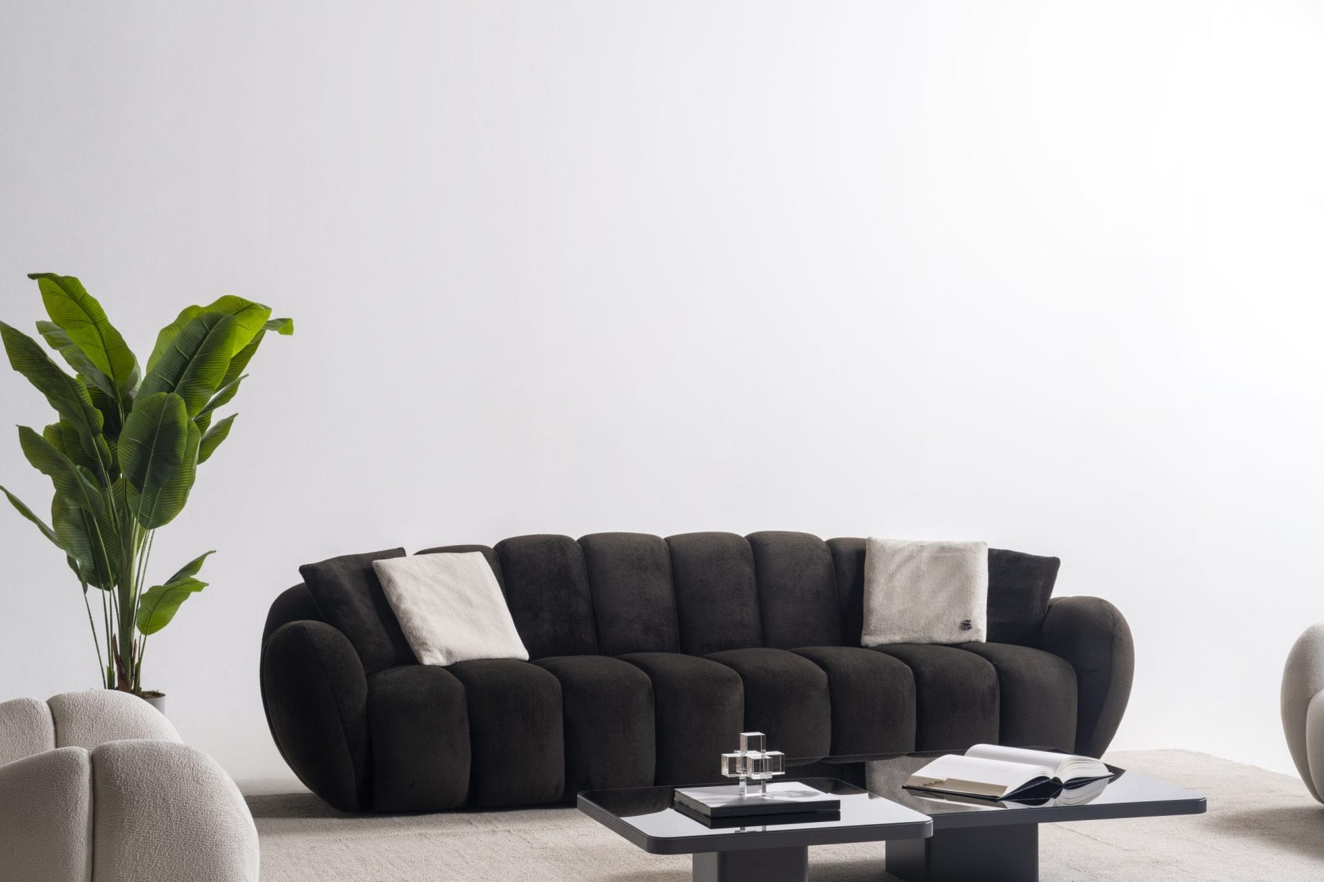 Zestaw Wypoczynkowy Luxury Channeled – sofa 5-osobowa (305 cm), sofa 3-osobowa (245 cm), fotel (110 cm) - obrazek 12